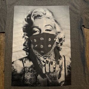 Marlyn Monroe Grey Graphic T-Shirt
